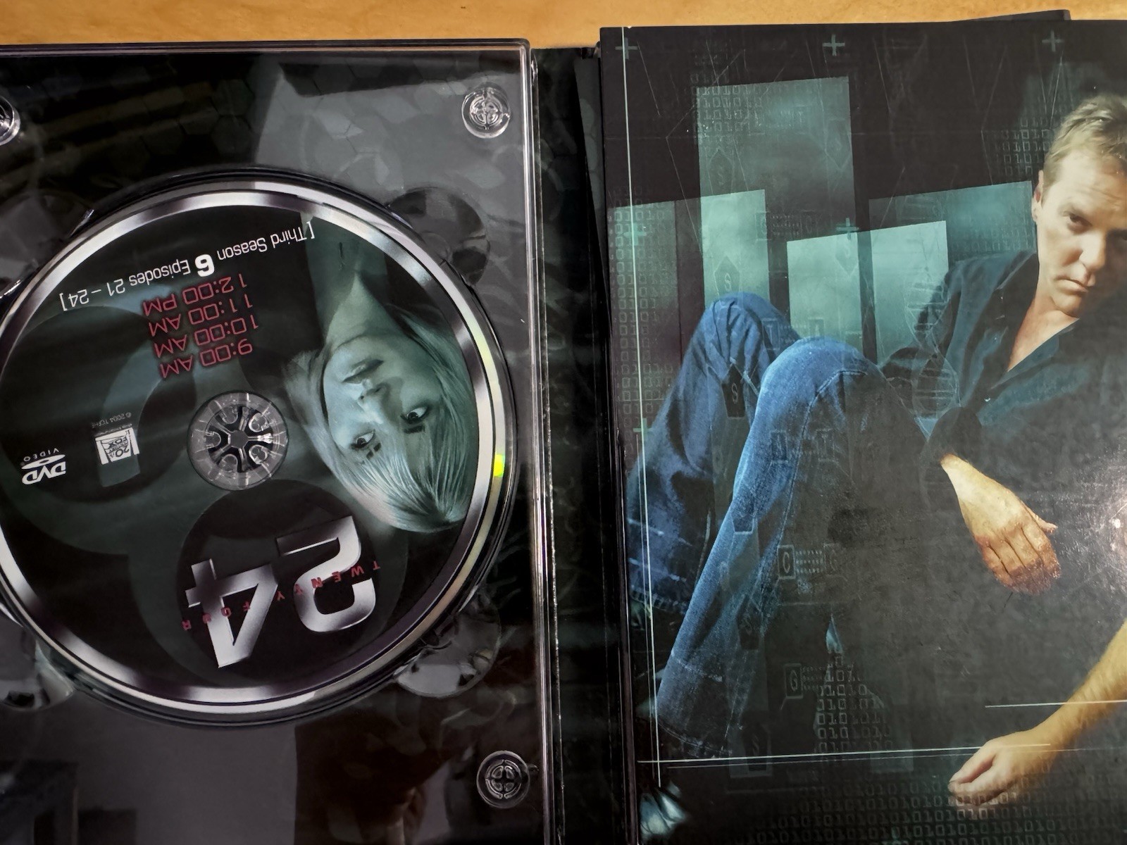 24 (2001 TV Series) DVD Collection, Season 3 Kiefer Sutherland