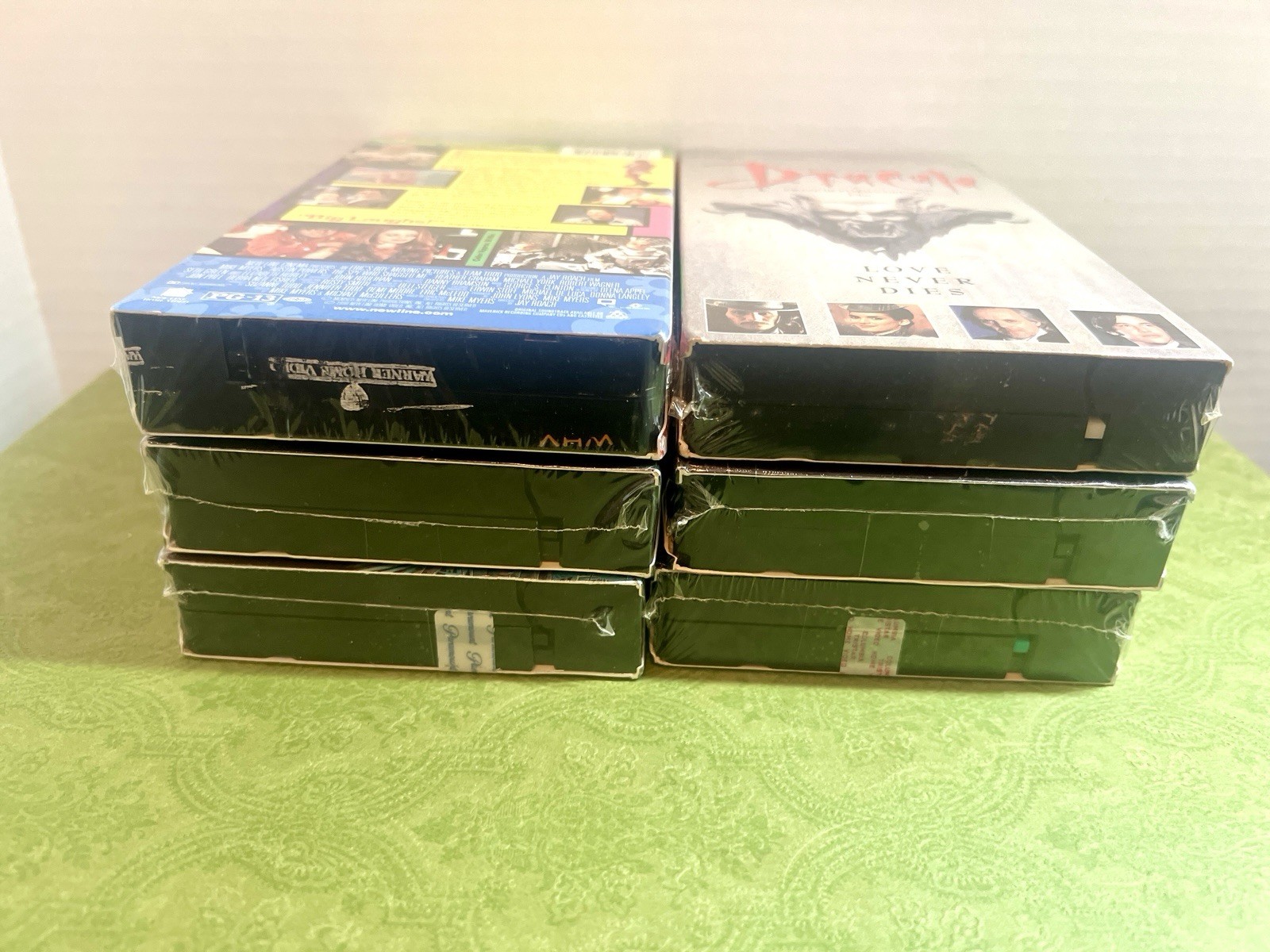 Sealed VHS Lot 6 Watermark Total Recall, Indiana Jones, Dracula, Close Encounter