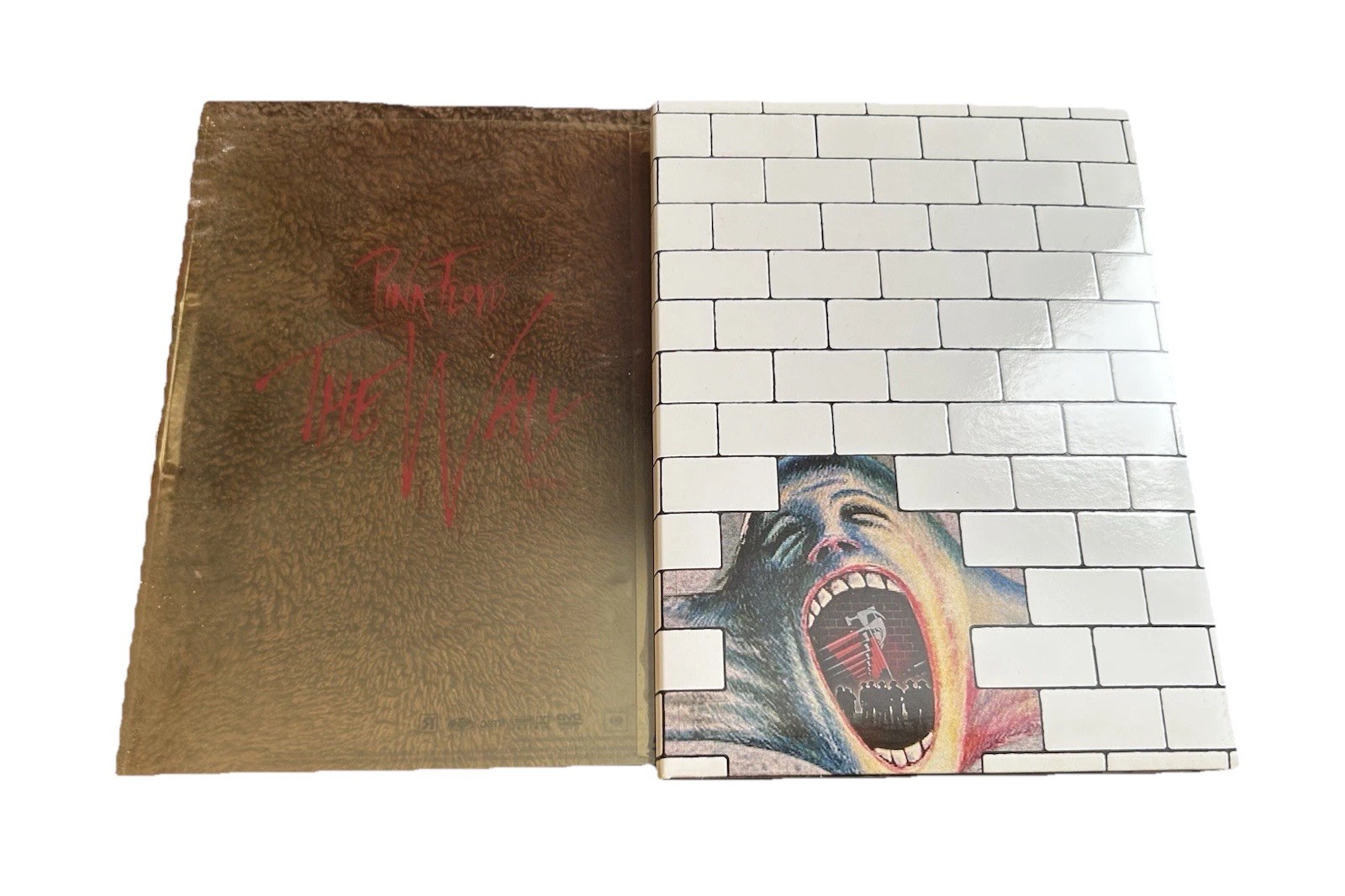 Pink Floyd Set 🌖 Dark Side Of The Moon T-Shirt (L) 🧱The Wall DVD w/ Poster
