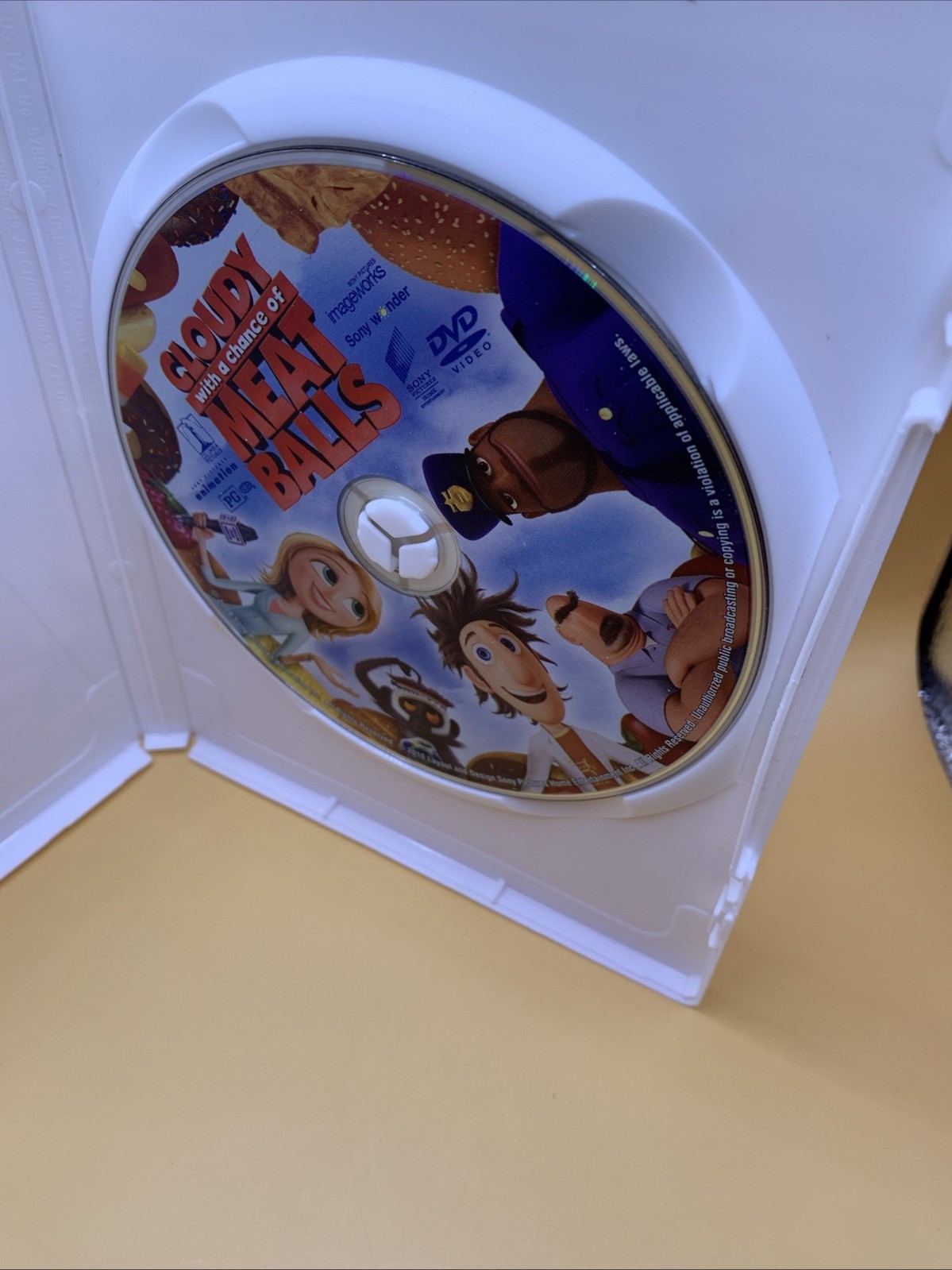 Cloudy With a Chance of Meatballs (DVD, 2009)