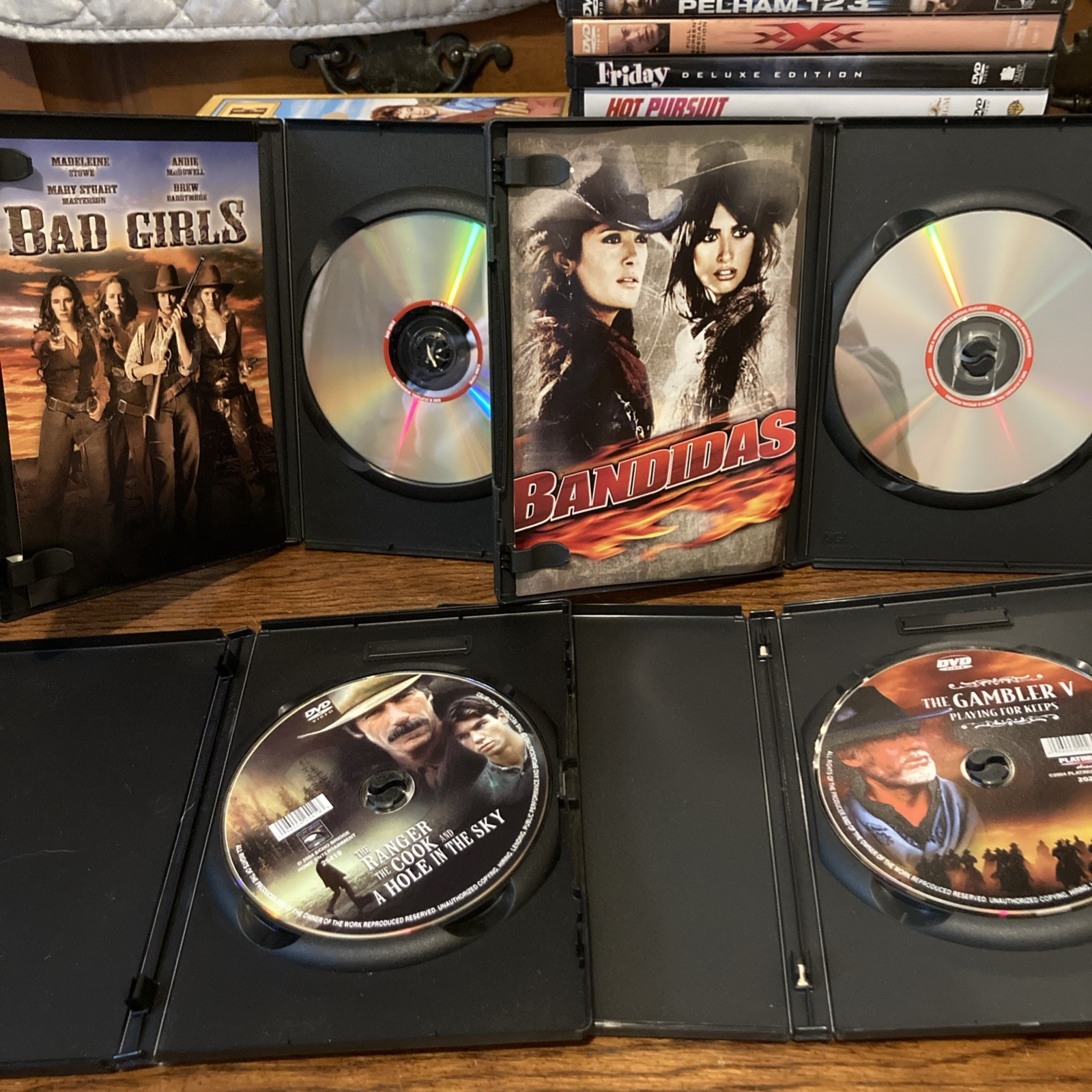 DVD’s Miscellaneous Lot of 32 Sci-fi Westerns Action Comedy Sealed and Used