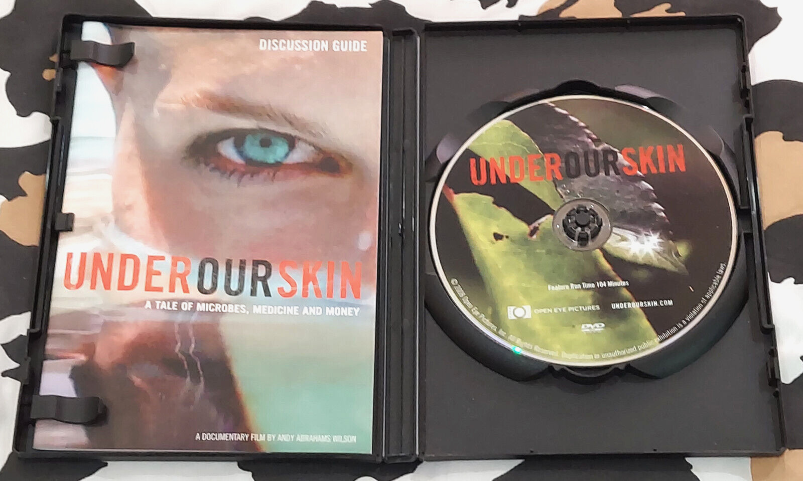 2008 UNDER OUR SKIN DVD LYME DISEASE DOCUMENTARY w/32 PAGE DISCUSSION GUIDE BOOK