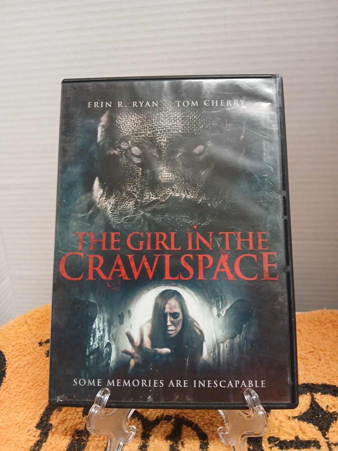 Girl In The Crawlspace (2018 DVD 77 Min NR) Erin R Ryan