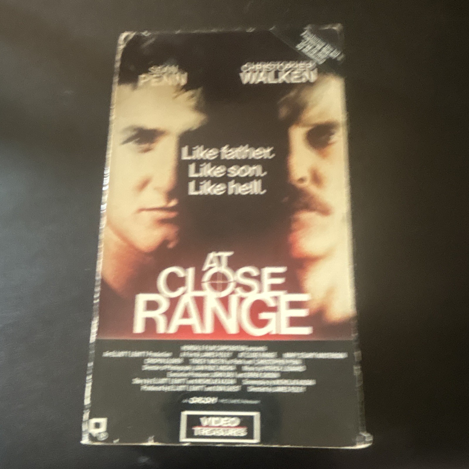 At Close Range VHS Tape 1986 Starring Christopher Walken, Sean Penn