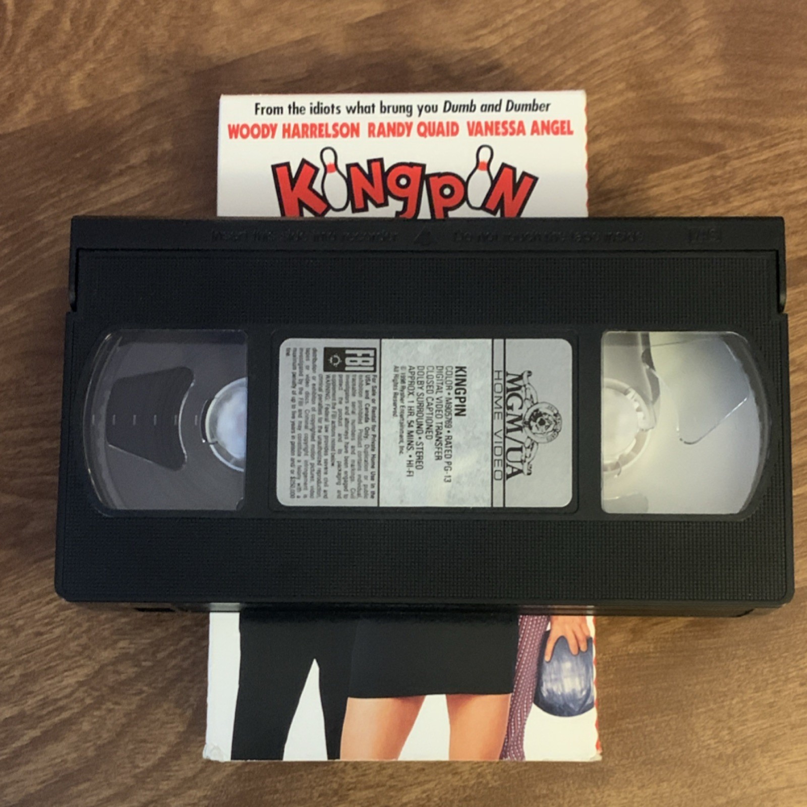 MGM Home Video Kingpin (VHS, 1996, PG-13) Woody Harrelson Randy Quaid Vanessa A…