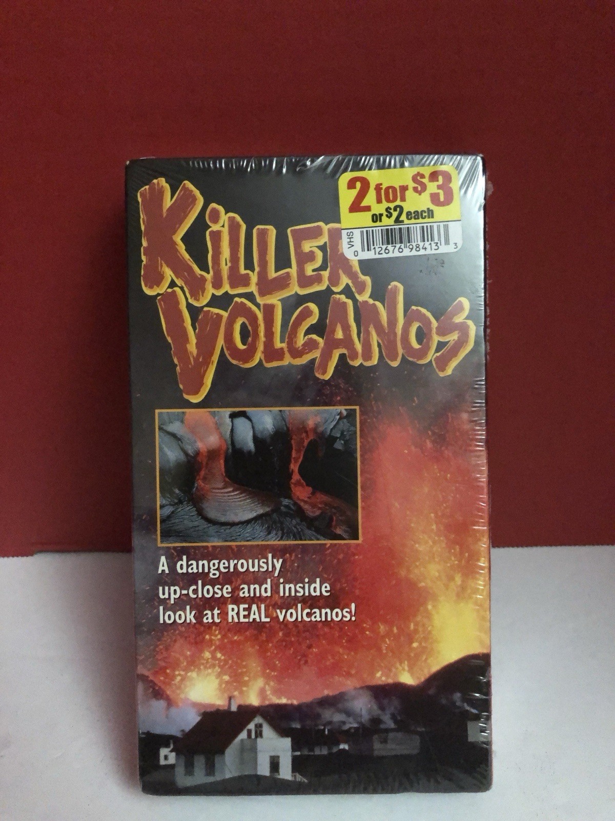 UAV Entertainment Killer Volcanos VHS NTSC Documentary Natural World 1994 NR