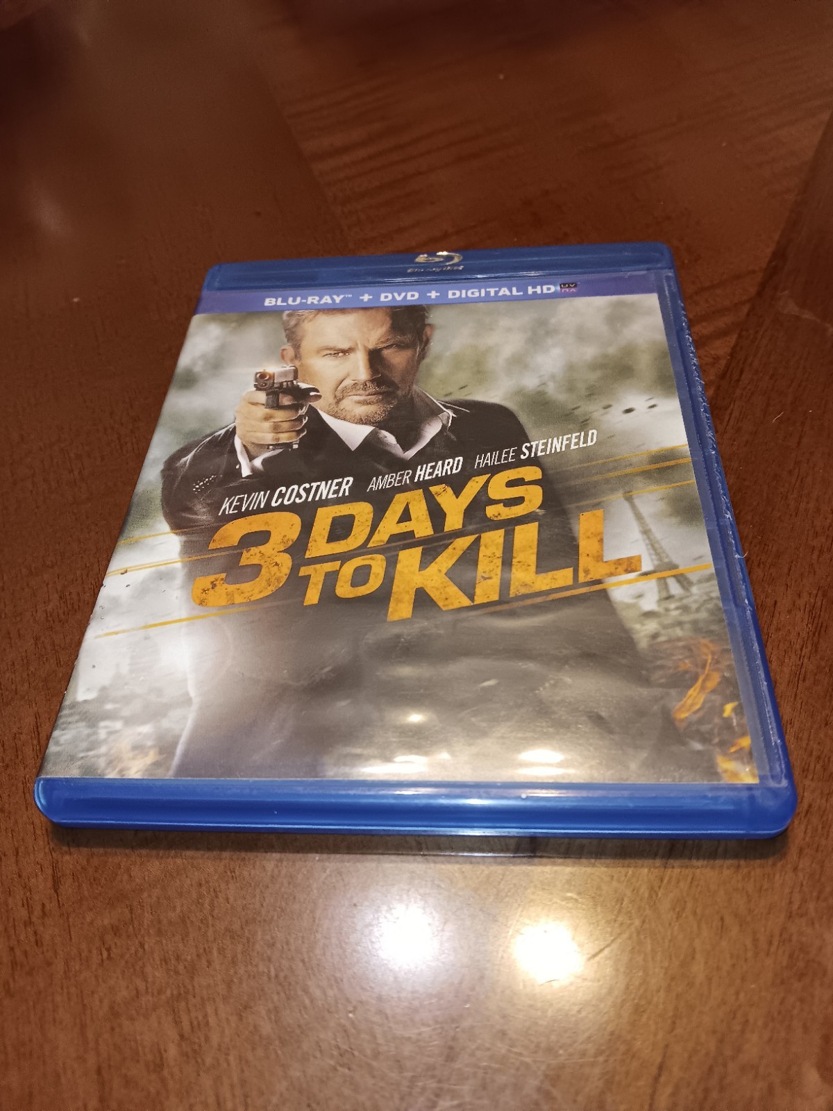 3 Days to Kill Blu-ray 2014 Kevin Costner
