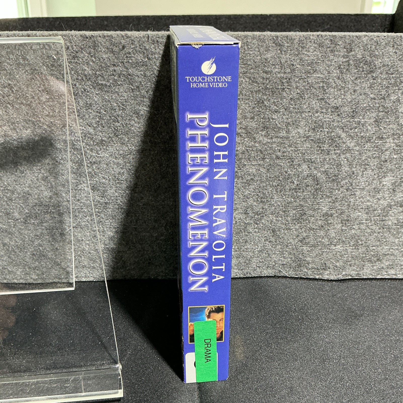 Touchstone Home Video Phenomenon VHS Drama Sci-Fi Romance PG NTSC 1996