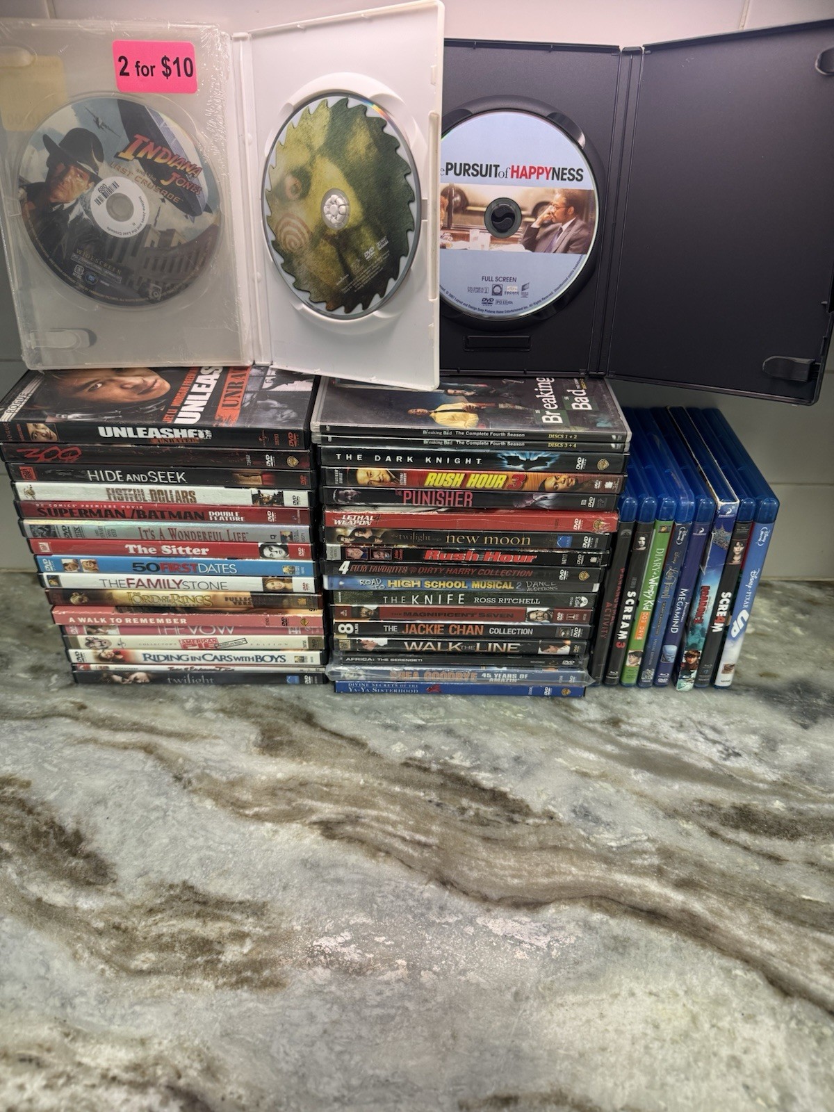 Lot of 44 DVD & Blu-ray Movies Mixed Dark Knight Scream Rush Hour