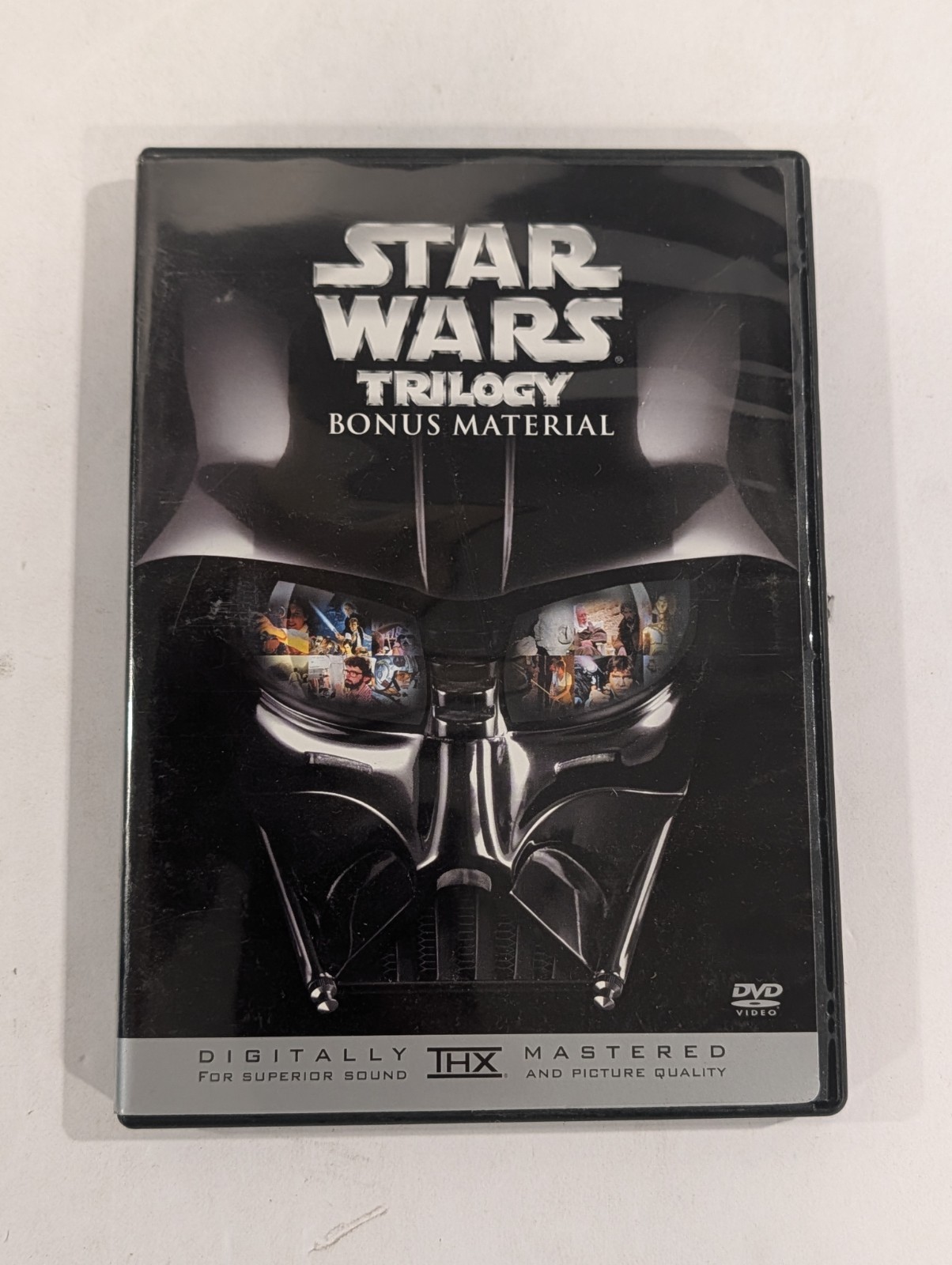 Star Wars DVDs Collection Episodes 1-6 + The Force Awakens + 2 Bonus Material