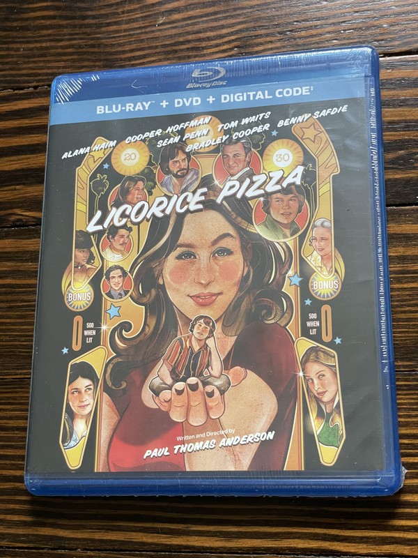 Licorice Pizza – Blu-ray + DVD (NEW) – Paul Thomas Anderson; Alana Haim, Coope..