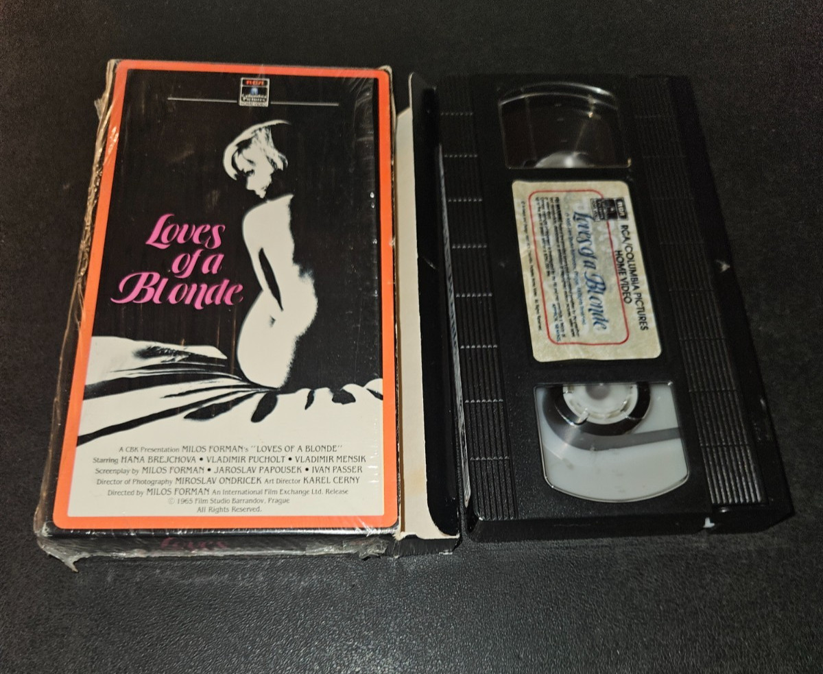 Loves Of A Blonde (VHS, 1965) Milos Forman Czech Comedy Rare RCA Side Loader OOP