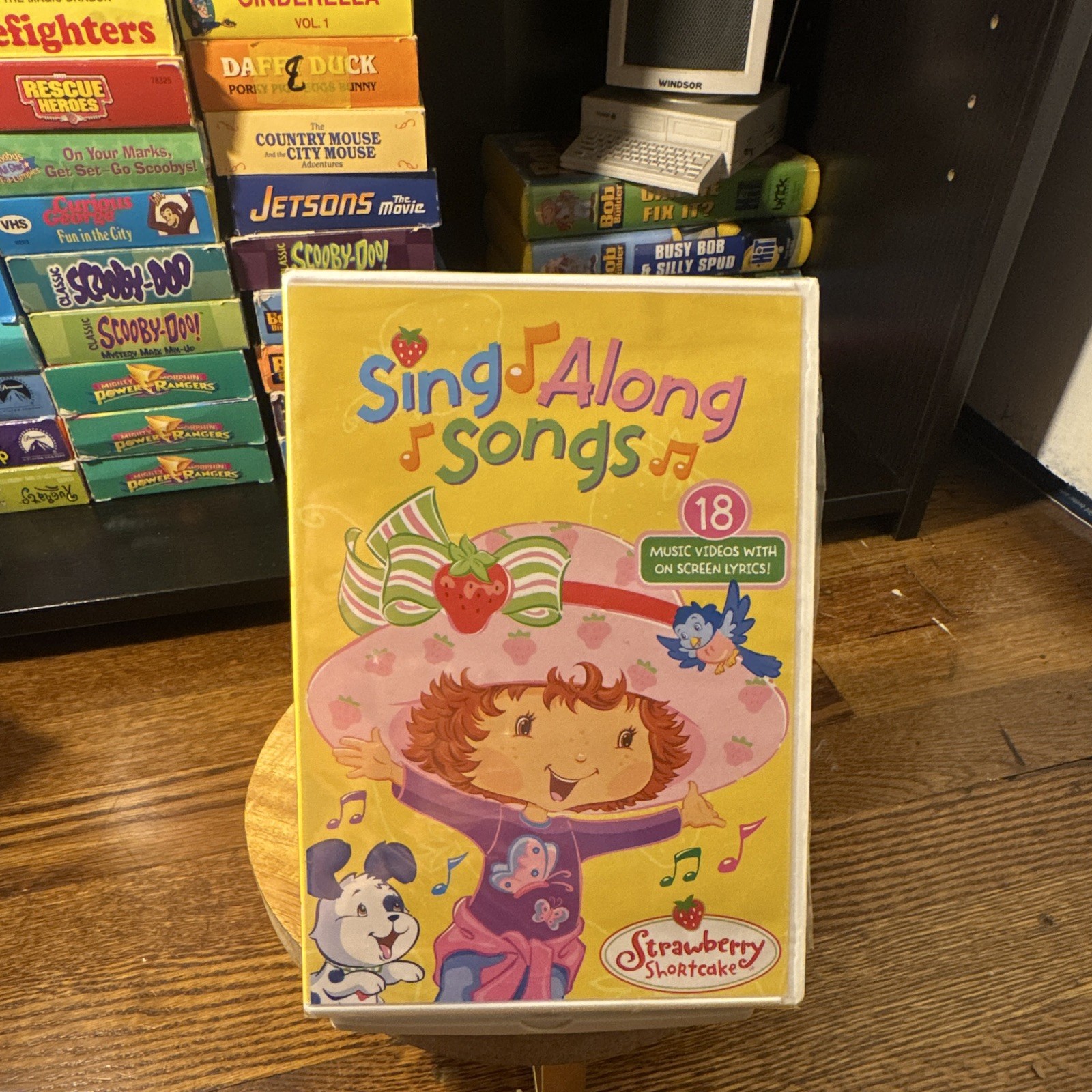 *Unopened* Strawberry Shortcake Sing-Along Songs *Rare* w/ On Screen Lyrica