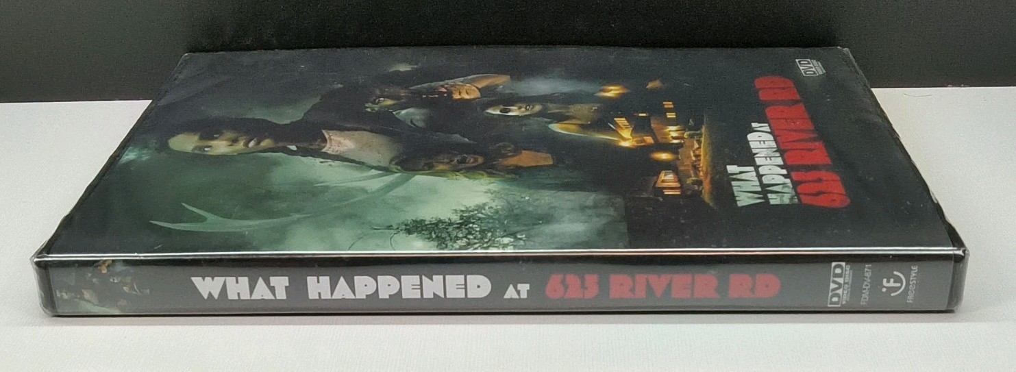 What Happened At 625 River Rd Road [DVD]