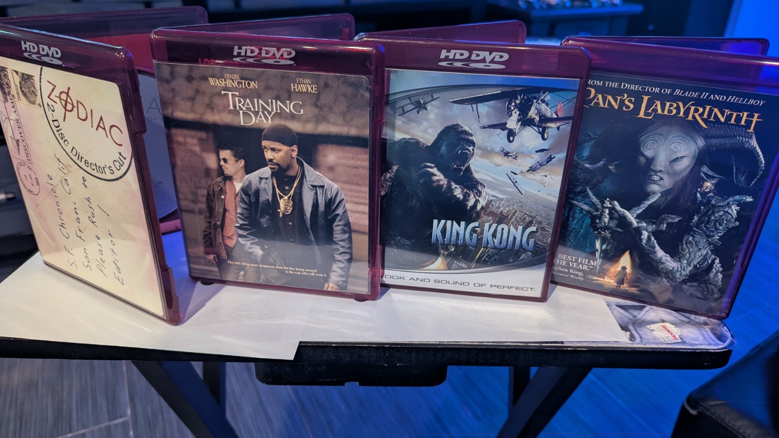 hd dvd movie lot of 24 for vintage discontinued HD dvd players only