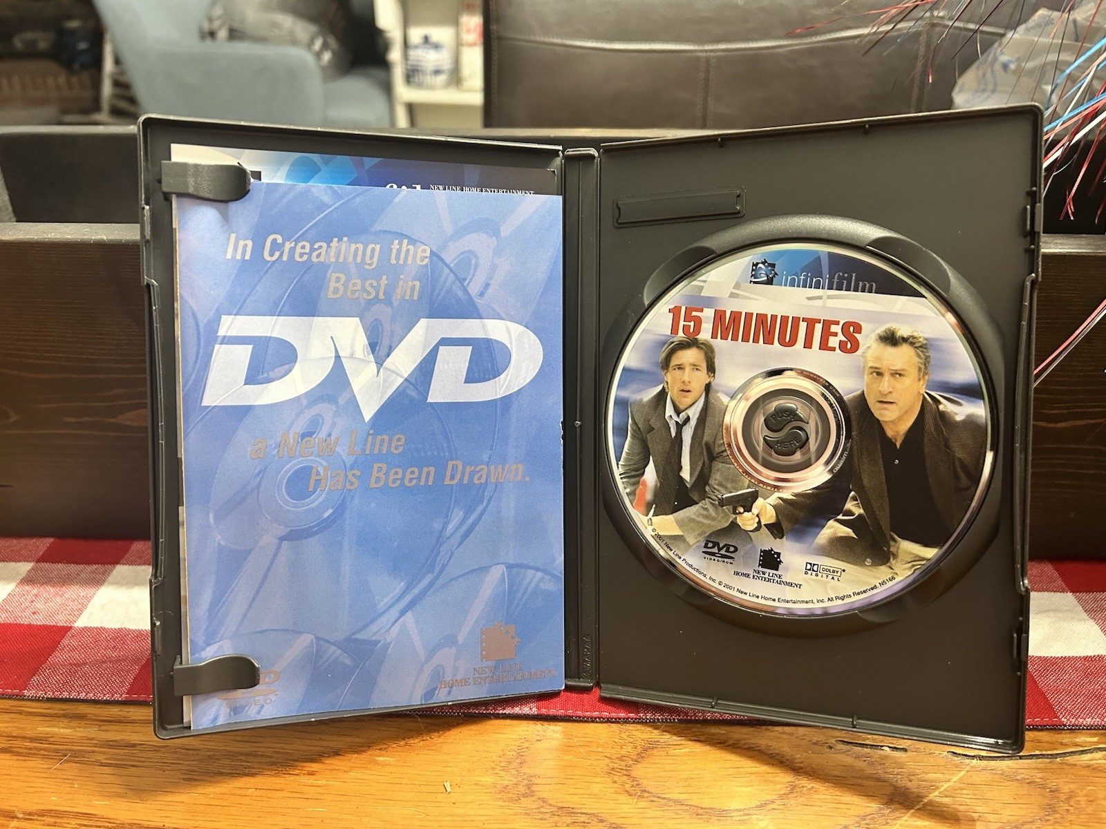 15 Minutes DVD (2001) Robert De Niro, Edward Burns, InfiniFilm Edition