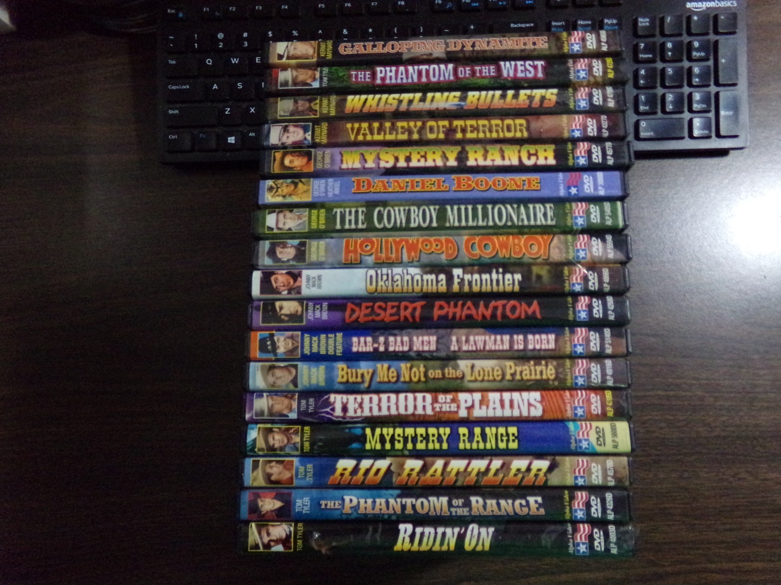 G–LOT#34- CLASSIC WESTERNS DVD LOT OF 17 TOM TYLER/ GEORGE O’BRIEN…