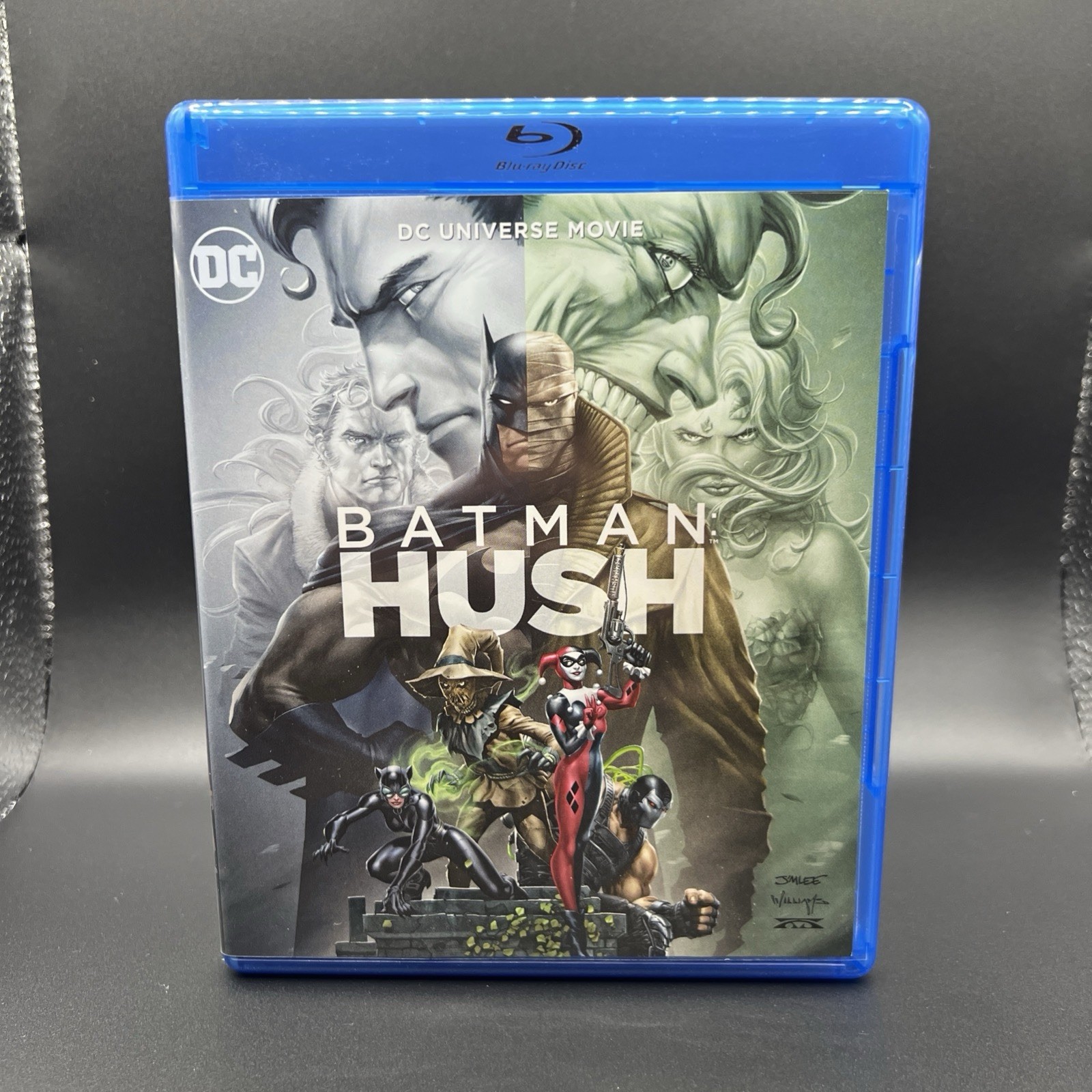 Batman Hush (Blu Ray + DVD) 2019 w/ Slipcover
