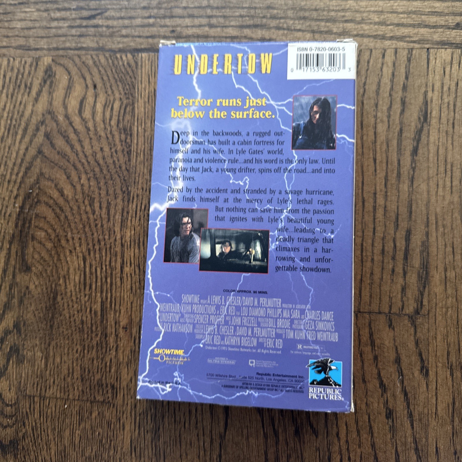 Undertow (VHS, 1996) – Republic Pictures – Tested