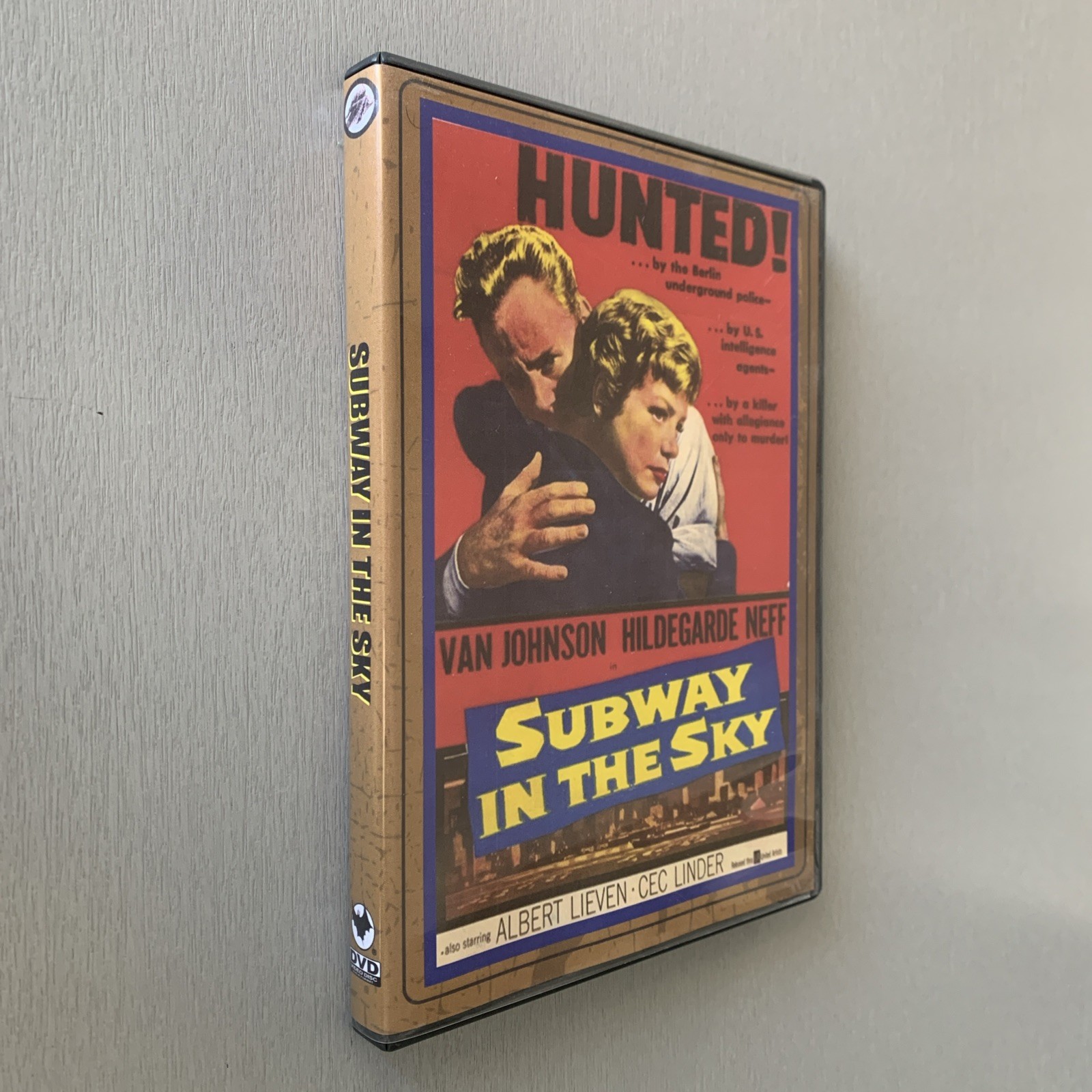 Subway in the Sky, Sinister Cinema DVD, Van Johnson & Hildegarde Neff