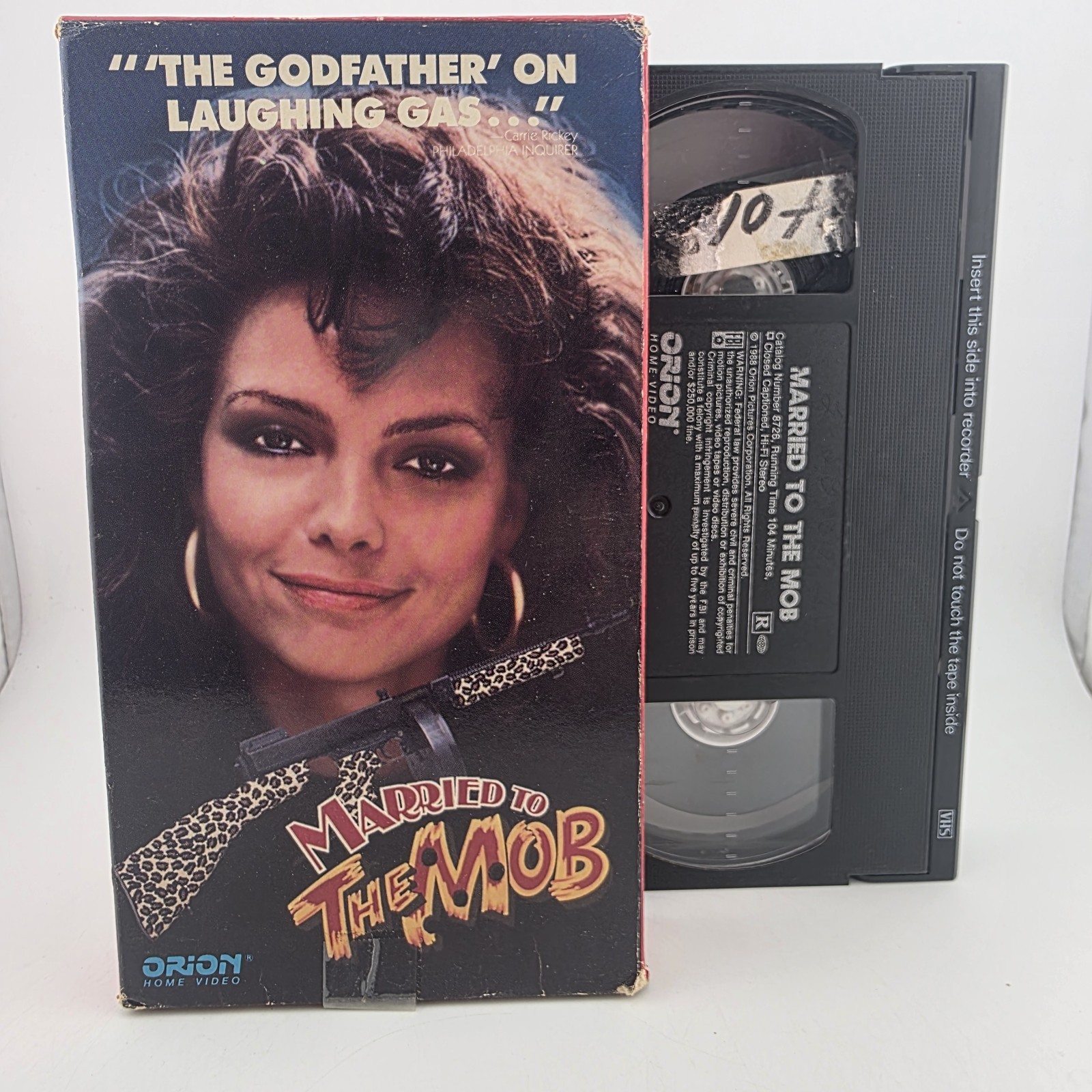 Married to the Mob (1988) VHS **Buy 2 Get 1 Free**