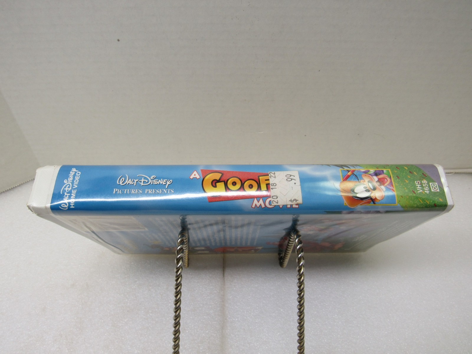 A Goofy Movie VHS Tape Walt Disney Home Video 1995 In Clamshell Case