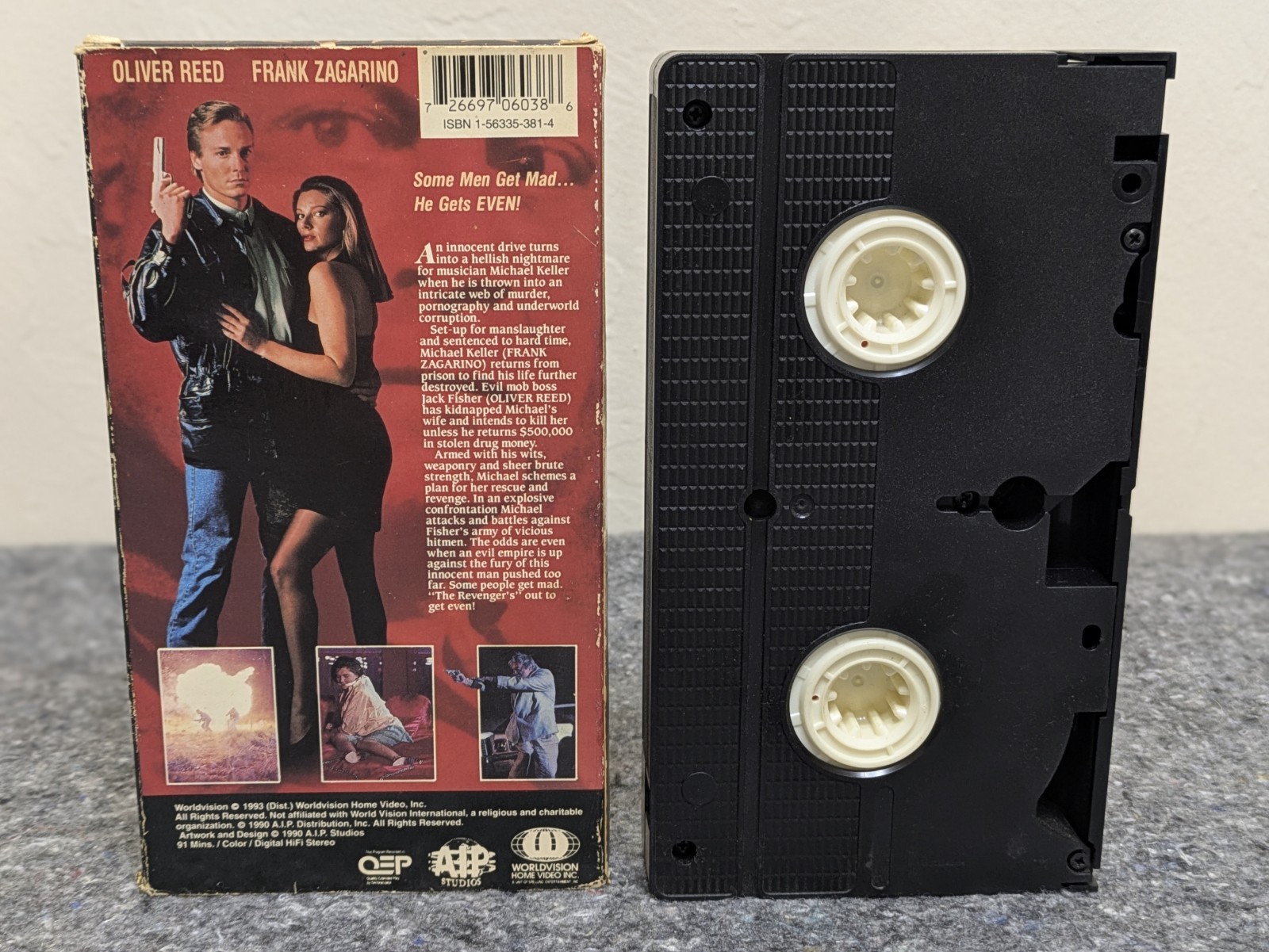 The Revenger (VHS, 1993) Oliver Reed Frank Zagarino Worldvision Home Video