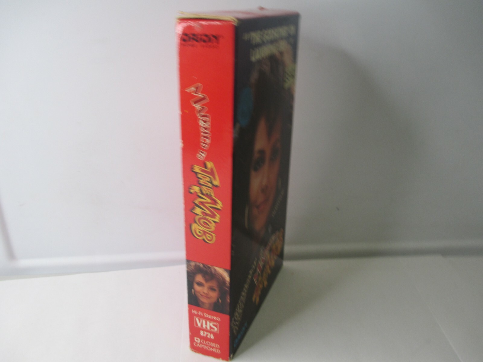 Married To The Mob, Michelle Pfeiffer, Alec Baldwin, Dean Stockwell VHS Movie