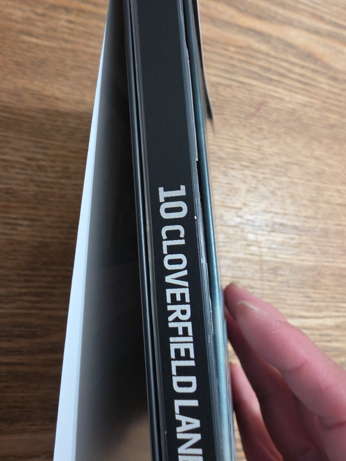 10 Cloverfield Lane (Steelbook) [New 4K UHD + Blu-ray + Digital] READ DESCRIPTIO