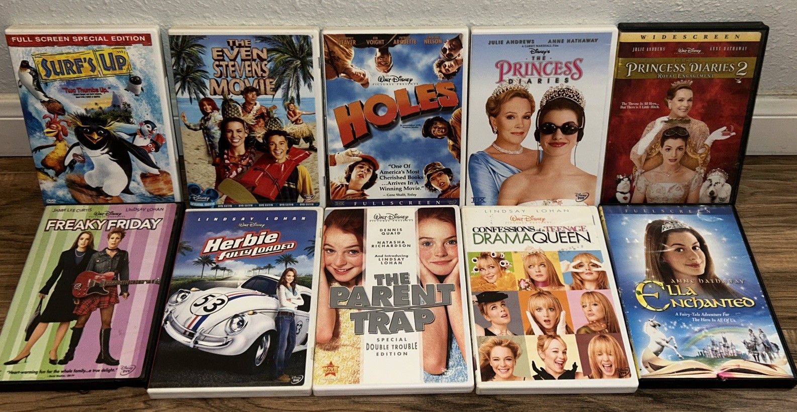 Disney Live Action Kids DVD Bundle Of 10 Lindsay Lohan Shia Lend Anne Hathaway
