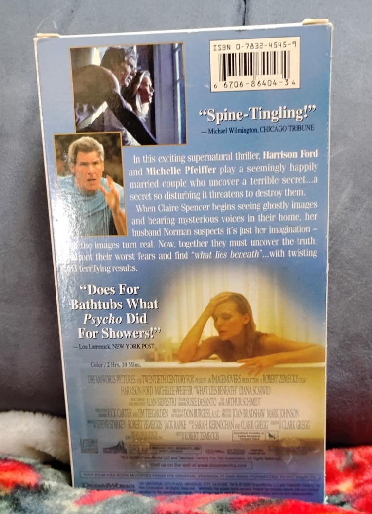 What Lies Beneath (VHS,2000)