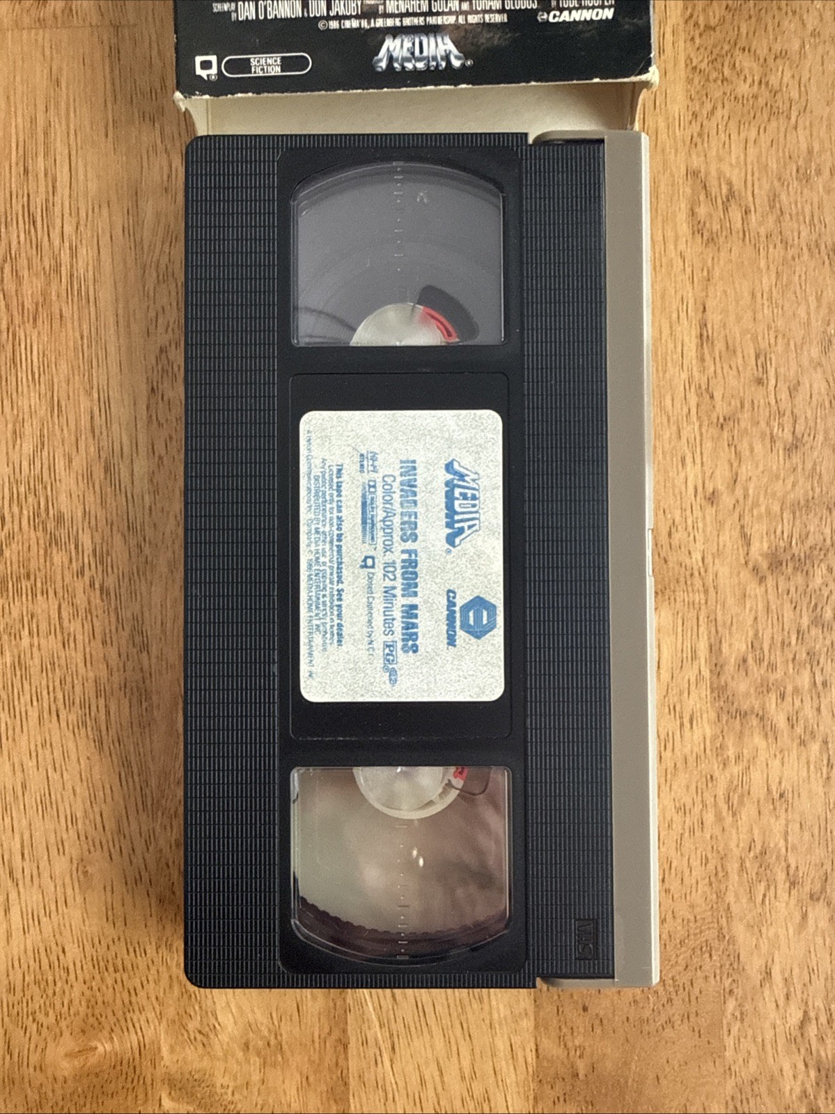 Invaders From Mars (VHS) Tobe Hooper Cult Sci-fi Rare OOP