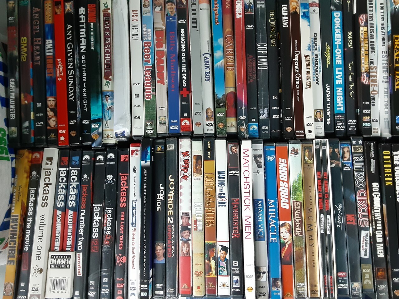 DVD LOT-PICK AND CHOOSE FROM OVER 100 TITLES