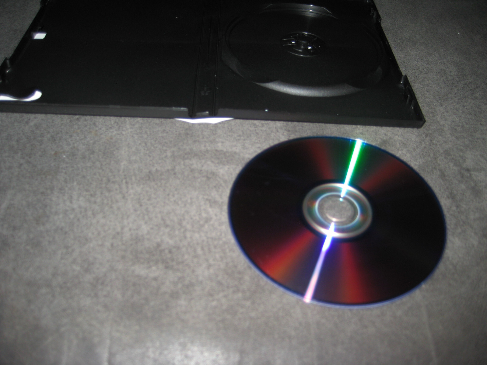EARWORM (DVD 2024) LNC – NOT RATED – WIDESCREEN – HORROR – THRILLER – DRAMA