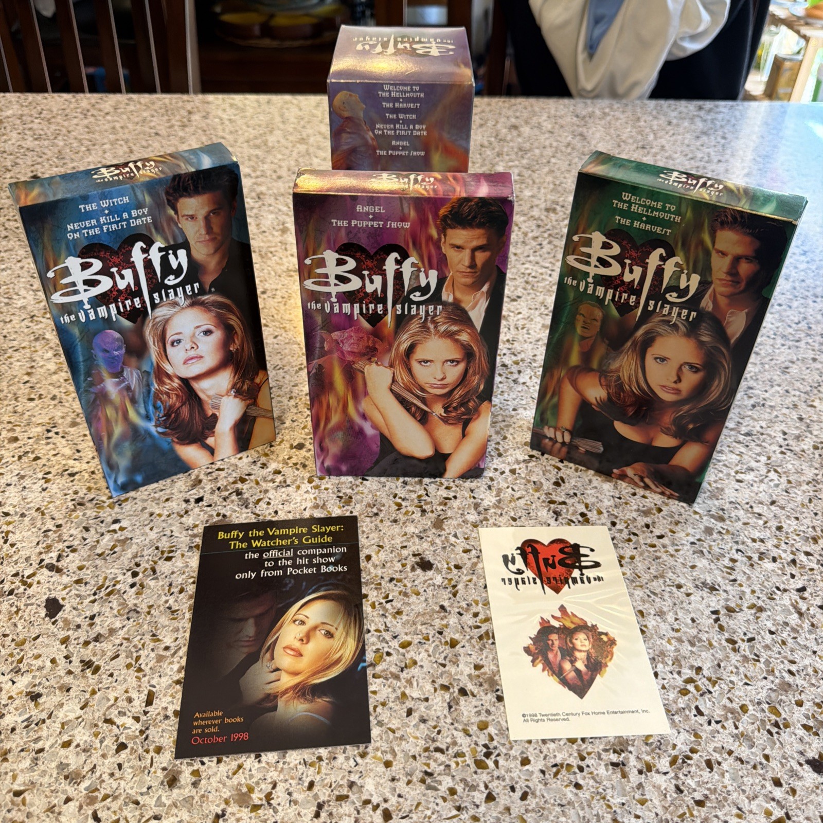 Buffy the Vampire Slayer – Slayer Pack (VHS, 1998) 3-Tape Box Set With Tattoo