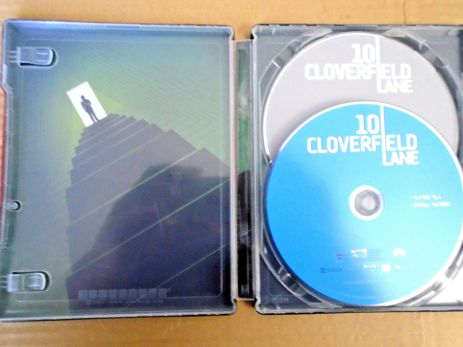 10 Cloverfield Lane-Steelbook,Bluray & DVD,Ships In Box