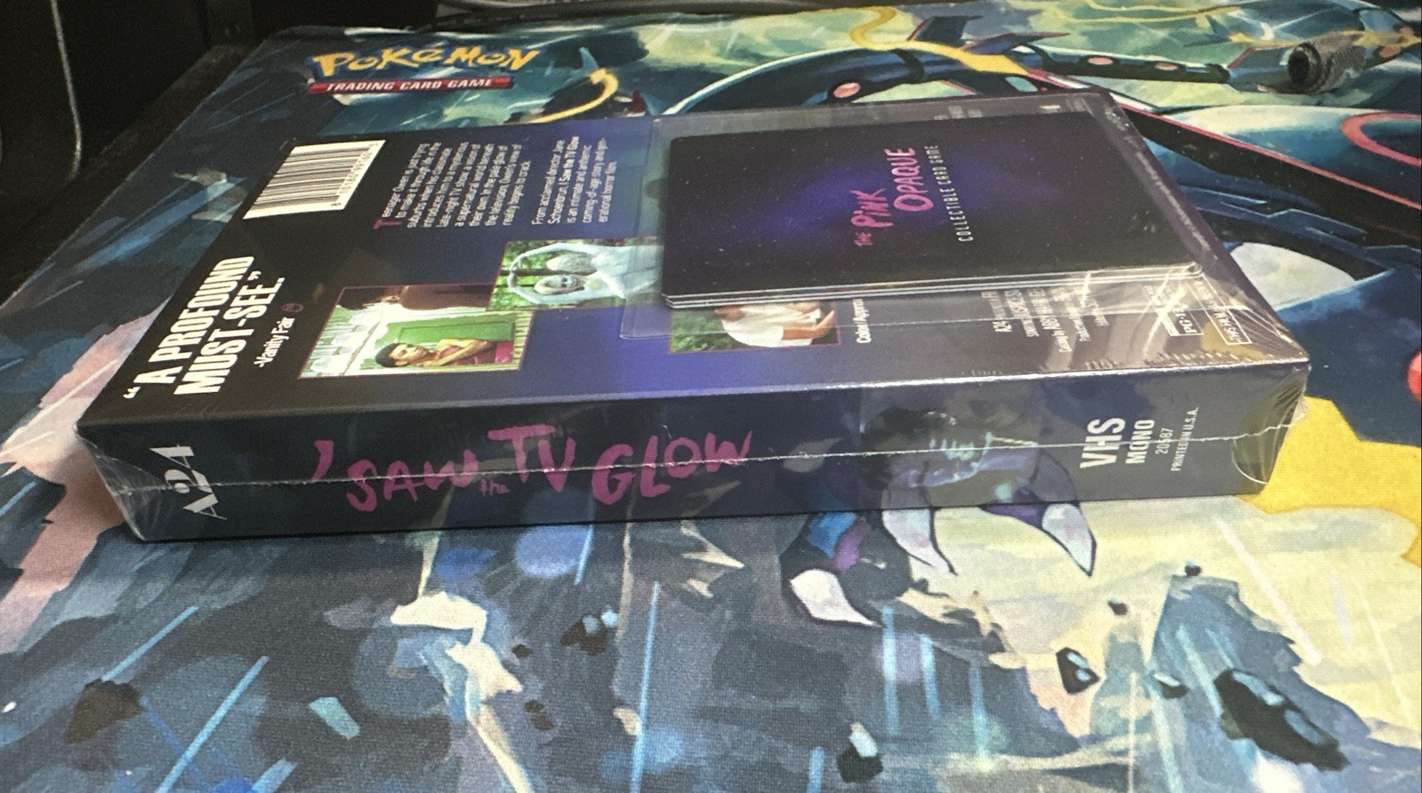 A24 I Saw the TV Glow Limited Edition VHS With 4 Collectible Cards – NEW IN HAND