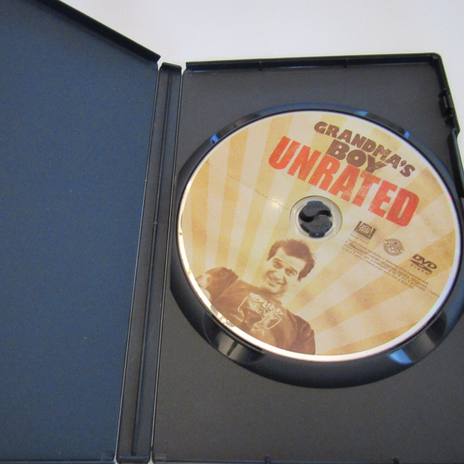 Grandmas Boy DVD Unrated 2006 Happy Madison Comedy Allen Covert Linda Cardellini
