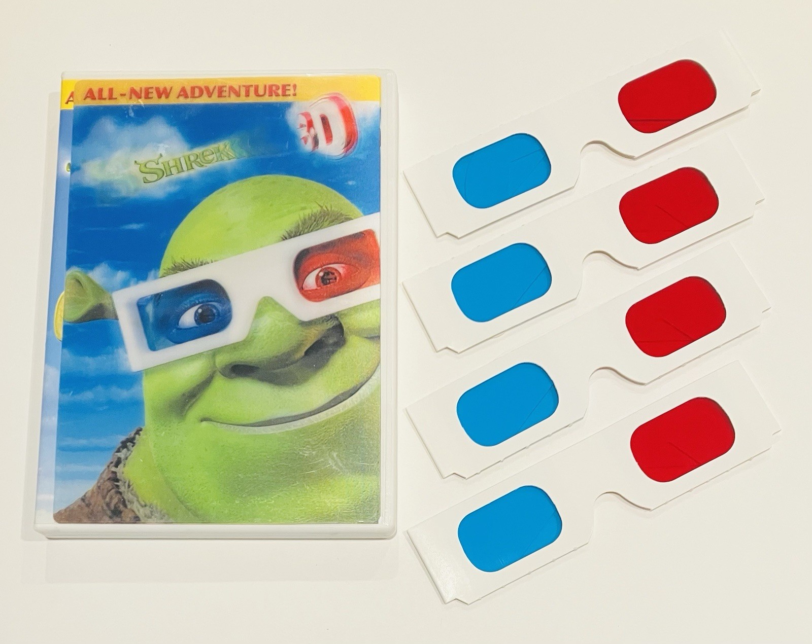 Shrek 3-D (2004, DVD, Dreamworks) Includes 4 3D Glasses 16 Minute Short Film