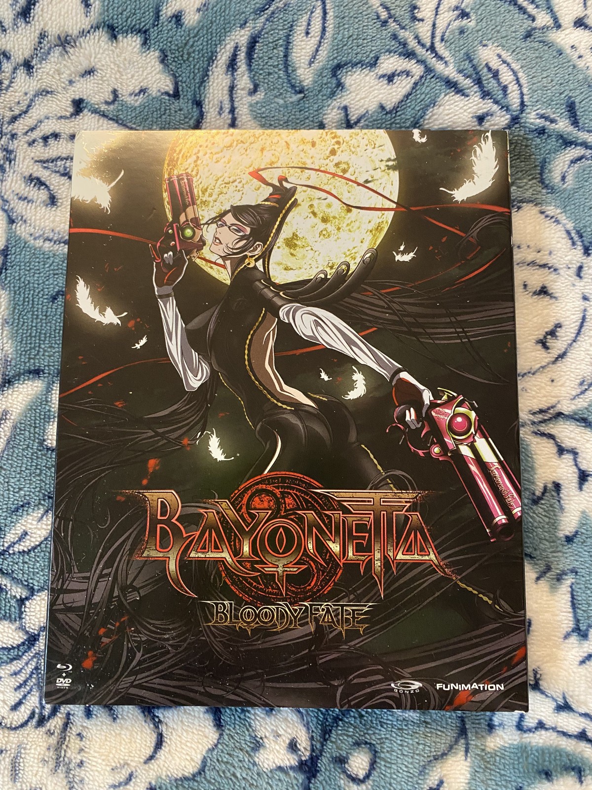 Bayonetta (Blu-ray/DVD, 2-Disc Set, 2014) NEW