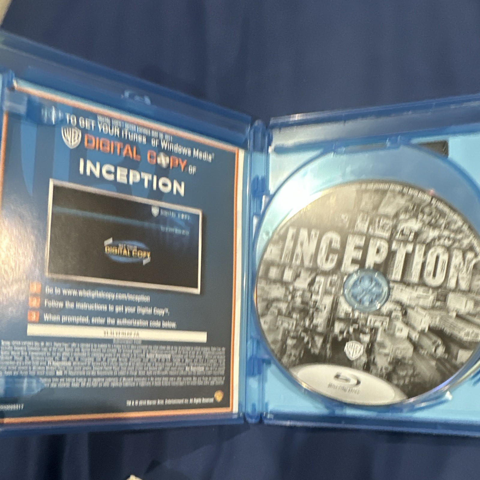 Inception Blu-ray/DVD Combo Pack + Digital Copy Warner Bros. PG-13 2010 148 Min