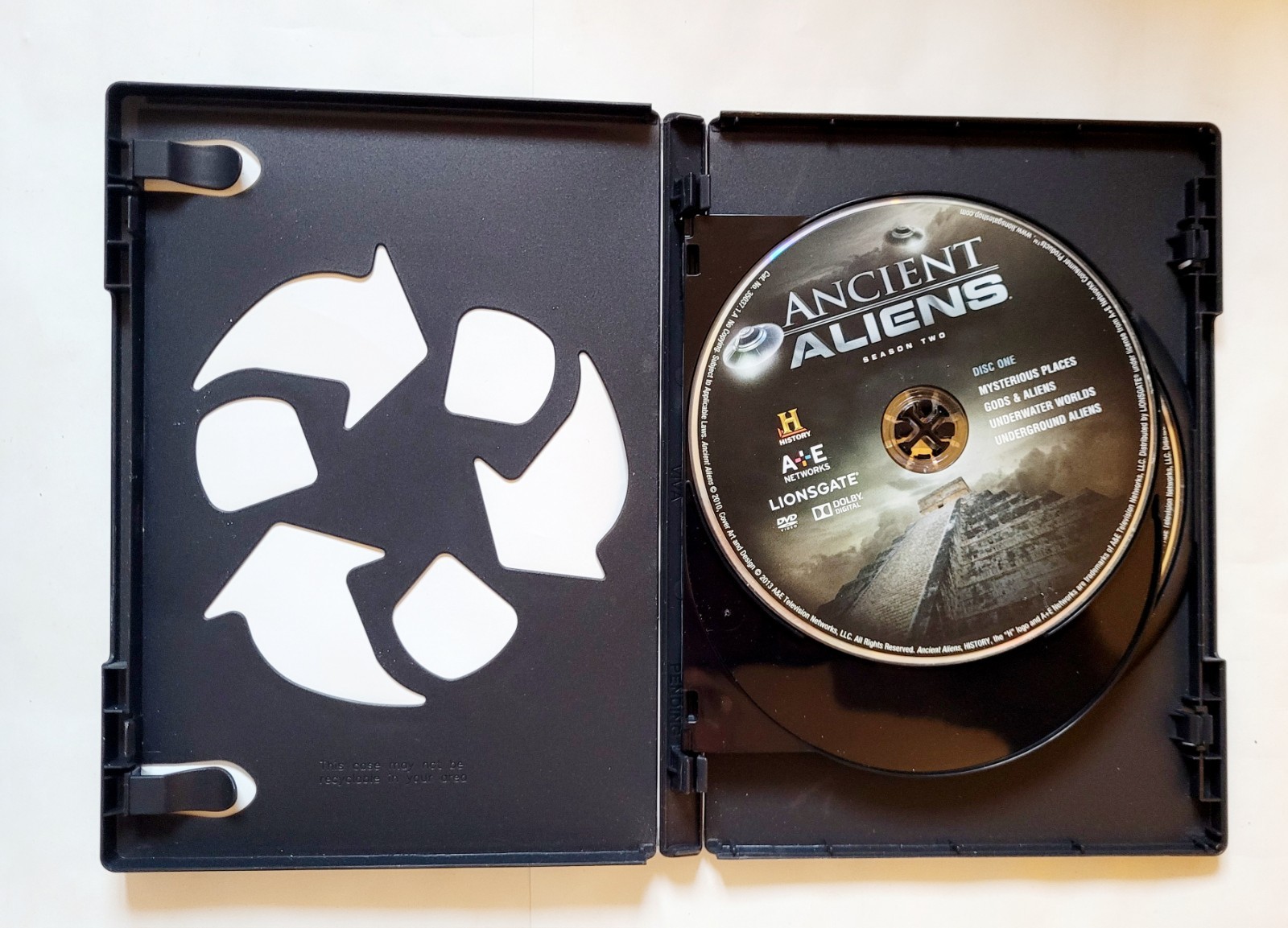 Ancient Aliens Season Two 3 Disc Collection DVD Documentary 7hr 50min Free Shipp