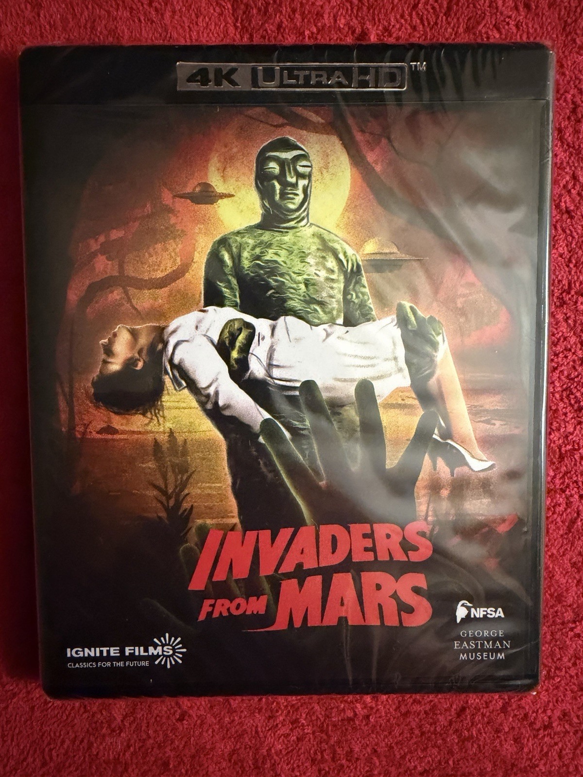 Invaders From Mars 1953 4K UHD Blu-ray w/Slipcover New Ignite OOP