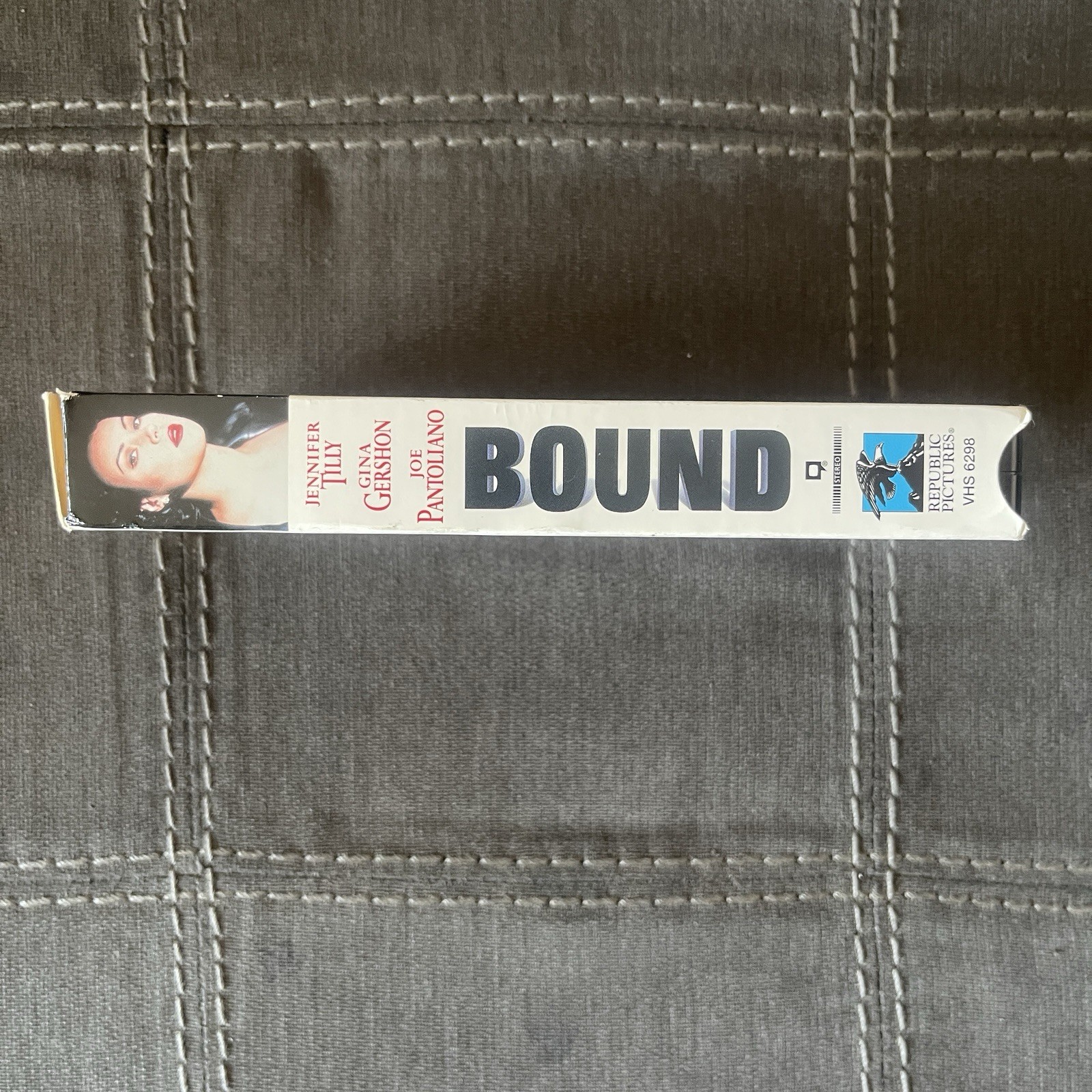 Bound VHS (1997) Jennifer Tilly – Gina Gershon (Excellent Condition)