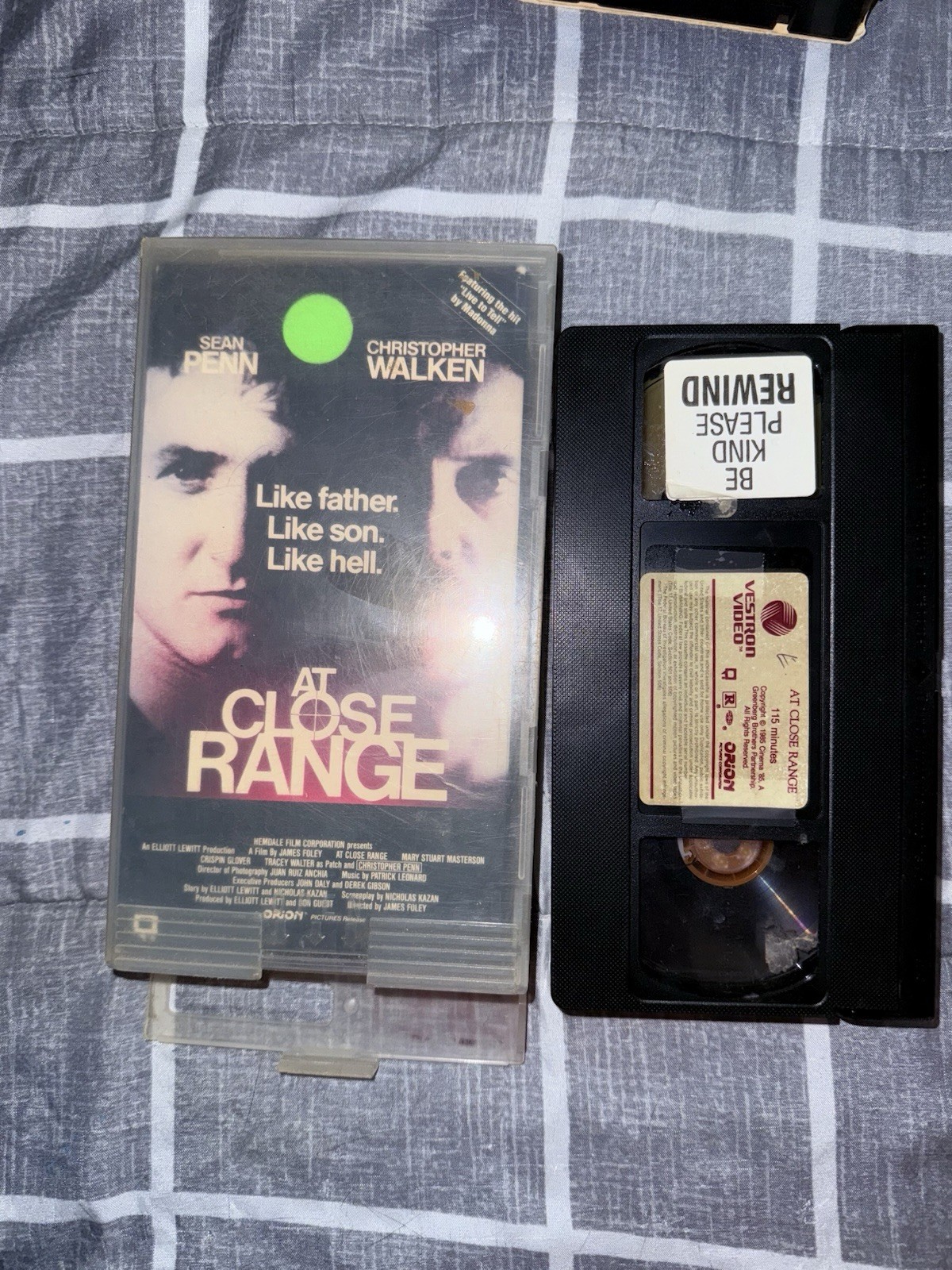 At Close Range (VHS) NTSC Sean Penn, Christopher Walken Dir Foley