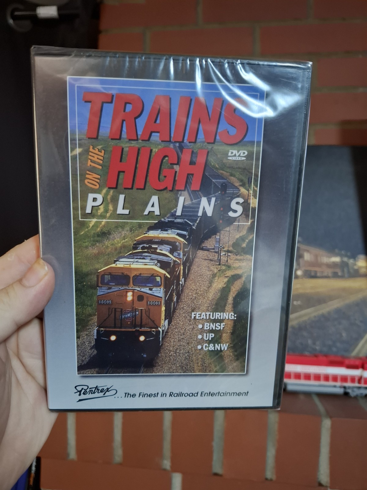Pentrex “Trains on the High Plains” DVD – Featuring BNSF UP CNW – 57 Minutes