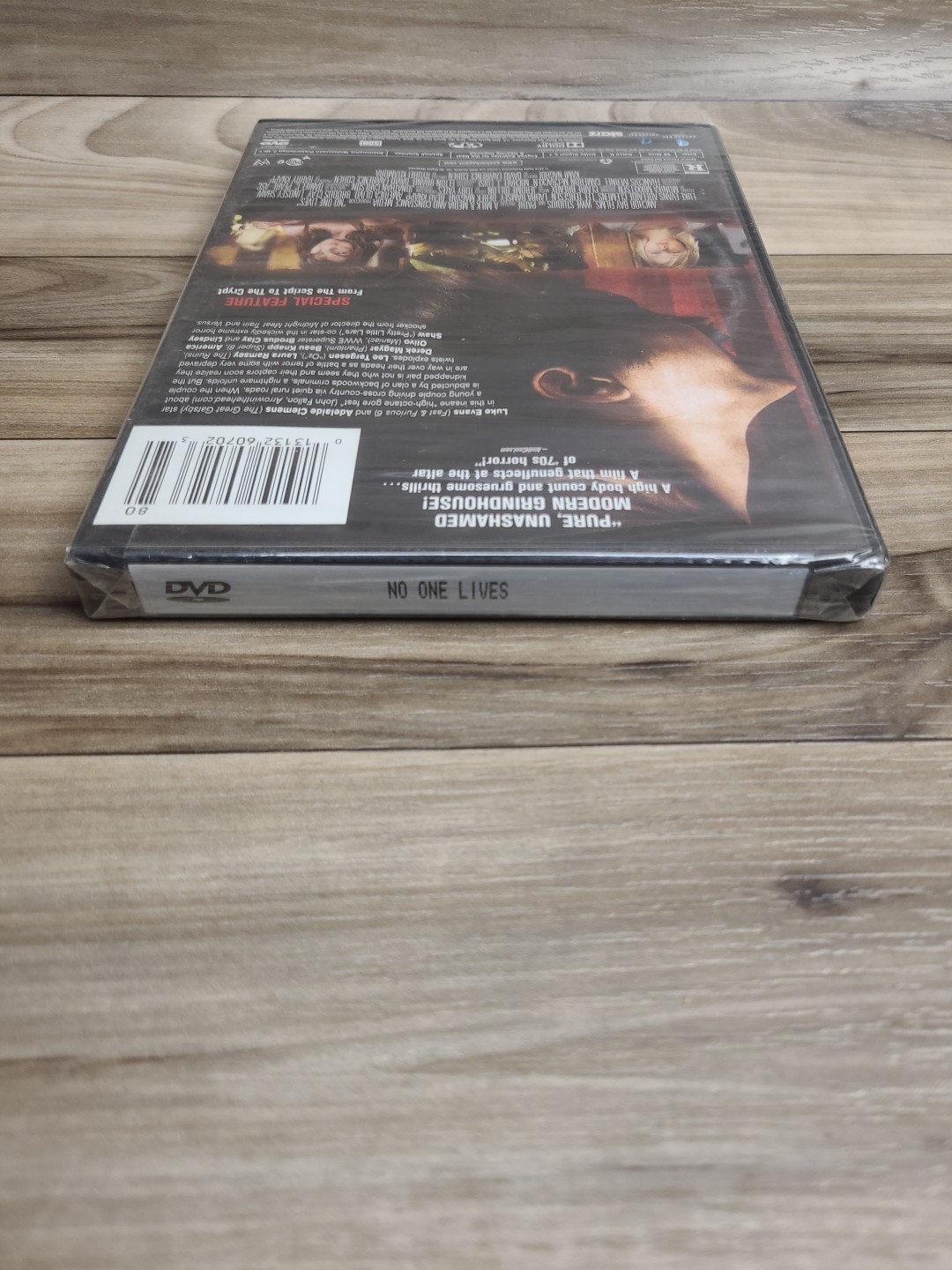 NO ONE LIVES NEW DVD Sealed Starz 86min Rated R Every One Runs Every One Hides