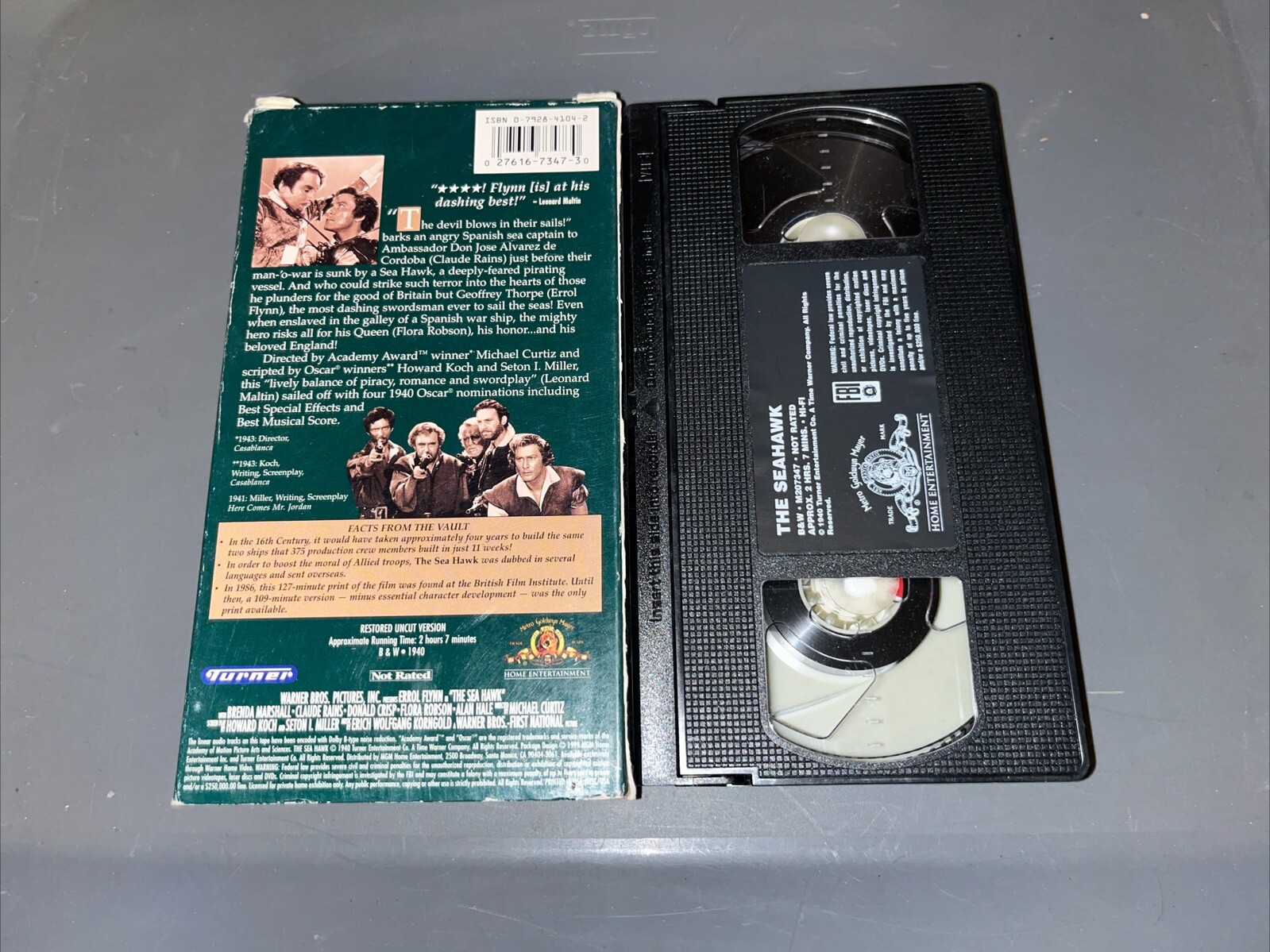 The Sea Hawk (VHS, 1999) 13