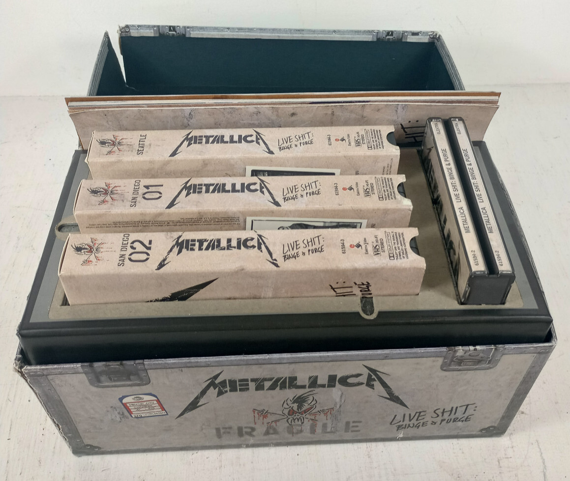Metallica Live Binge and Purge Collecters Set VHS + CD San Deigo Seattle 1993