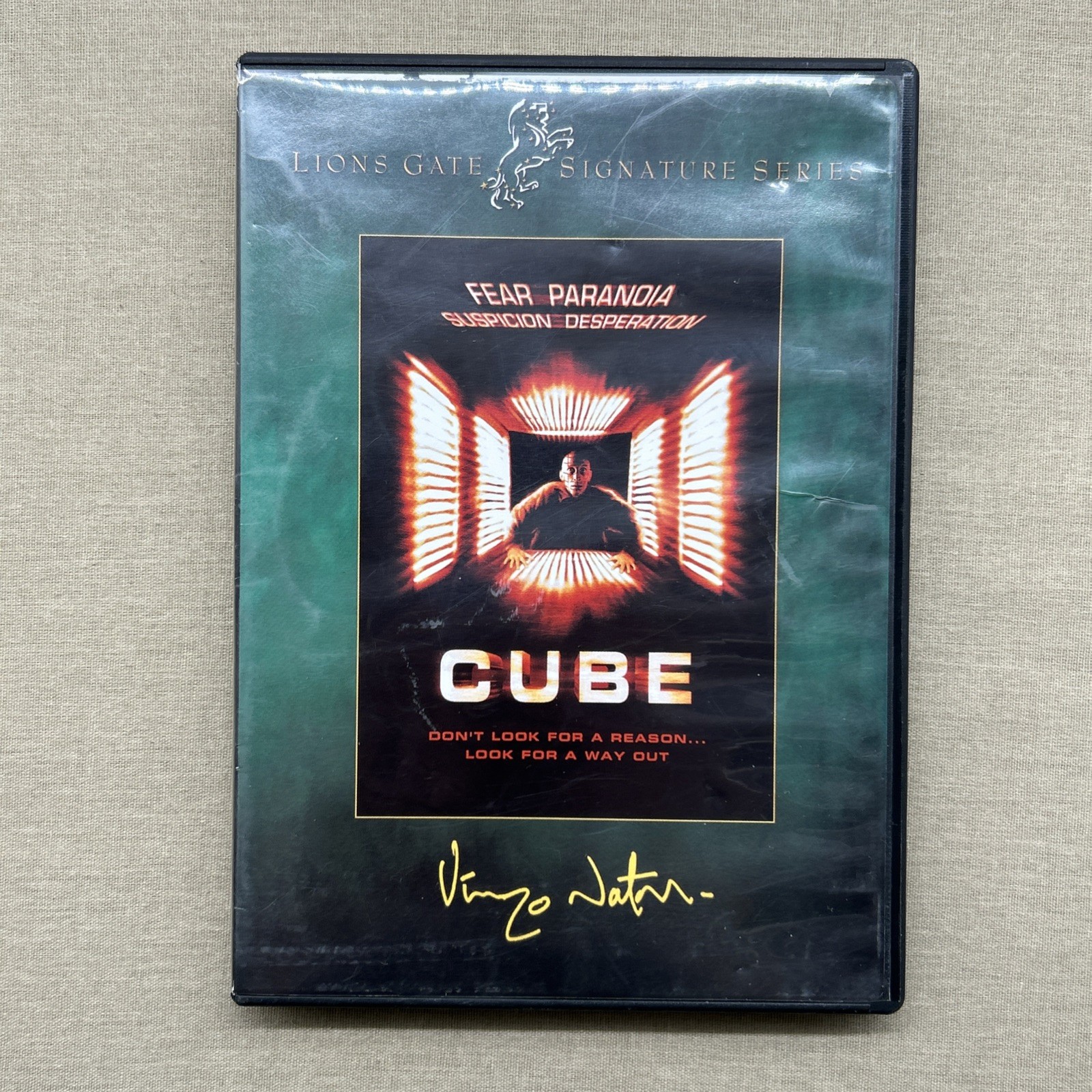 Cube (DVD 1997) Sci-Fi Escape Horror Surreal Kafkaesque Vincenzo Natali de Boer